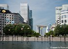 Один из кадров панорамы. : Europe, France, La Défense, Paris